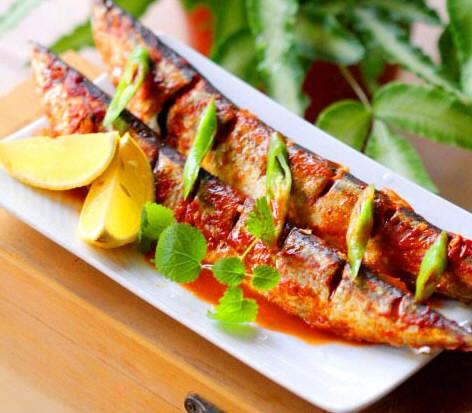 韓式辣烤秋刀魚
